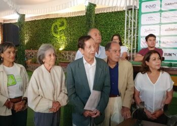 Con números agotados largara la 42 Carrera del Día del Padre 21 K, que homenajeó a quienes fundaron en 1981