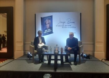 Jorge Ramos hace una recopilación sobre sus 30 años de periodista en su libro “Así veo las cosas”