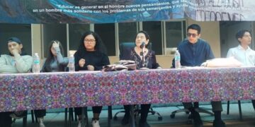 «Ante el panorama actual, México requiere líderes como tú”: Ehécatl Lázaro ante estudiantes de la CDMX