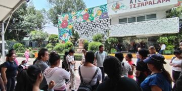 Gobierno de Iztapalapa retiene en sus oficinas a Antorchistas que solicitaban audiencia con el alcalde