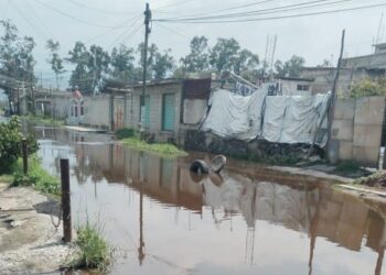 Familias inundadas de Tláhuac continúan sin recibir apoyo de las autoridades