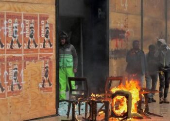 Hoteleros exigen protocolo de seguridad ante destrozos durante marchas