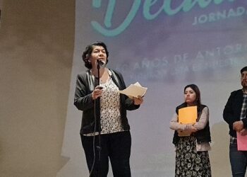 Antorcha realiza exitosa jornada de declamación en la CDMX