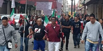 Comerciantes del Centro Histórico esperan que con la llegada de Sheinbaum a la presidencia mejoren sus ventas