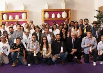 El mejor mezcal del mundo se viste de gala con el encuentro nacional en Jalisco