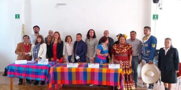 Impulsar la formación integral de los jóvenes el objetivo: Alcántara