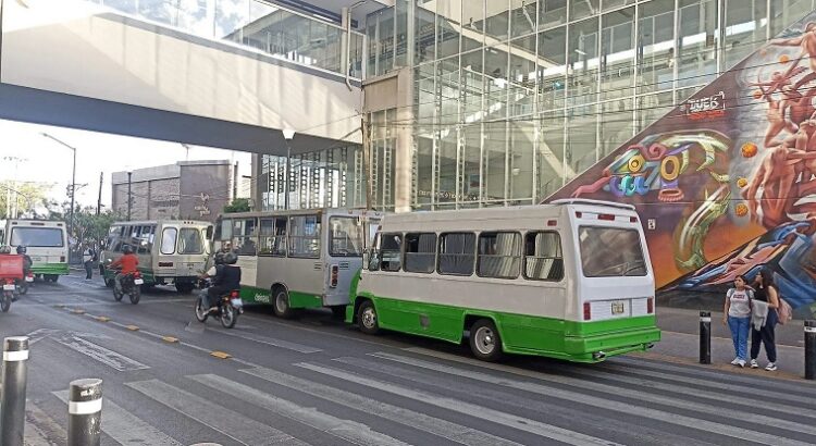 Afirma Semovi que menor que cayó en el Cetram de Periférico Oriente se encuentra bien