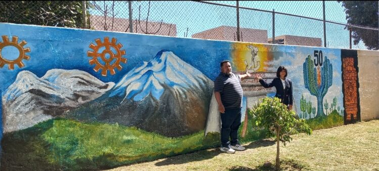 Con mural rinden homenaje al Movimiento Antorchista, por sus 50 años