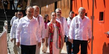 Gobernadores de varios estados le dan mensaje de apoyo a Sheinbaum ante la imposición de aranceles