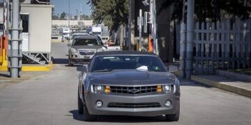 Los aranceles encarecerán en 3 mil dólares los vehículos en EU