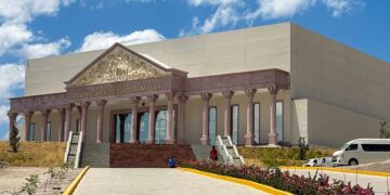 Teatro «Aquiles Córdova Morán»; herramienta para impulsar la cultura de Antorcha