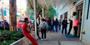 A tres meses del conflicto en el Sanatorio Trinidad, trabajadores siguen sin pagos ni solución