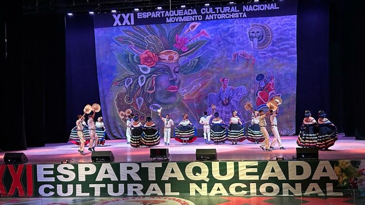 Dos galardones obtuvo la CDMX en baile