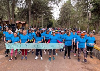 Corredores de Tlalpan celebra las madres con deporte y compromiso ambiental