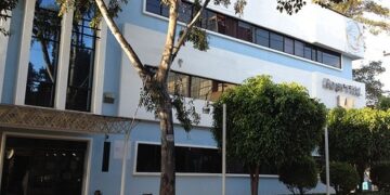 Denuncian montaje jurídico y retardo procesal que mantiene en prisión al exadministrador del Sanatorio Trinidad