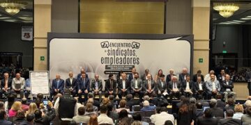 El encuentro Histórico de Empleadores y Sindicatos consolida el dialogo social para transformar al Mundo Laboral