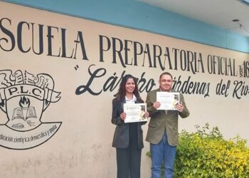 Alumna de la PLC Cuautitlán Izcalli logra mención honorífica en concurso internacional de matemáticas
