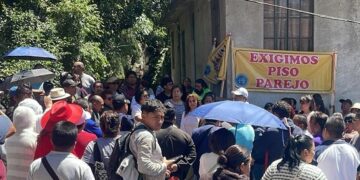 Tlalpan frena “cacería de brujas” contra comerciantes: acuerdan respeto y legalidad