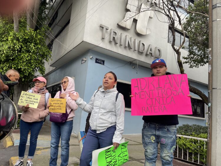Nueva protesta de ex trabajadores del Sanatorio Trinidad, a quienes corrieron por exigir sus derechos