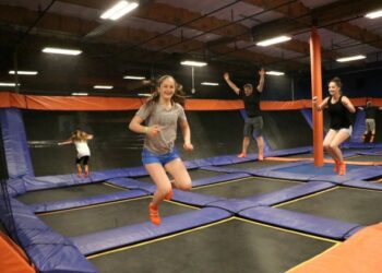 En Sky Zone tienes todo para pasar un día increíble
