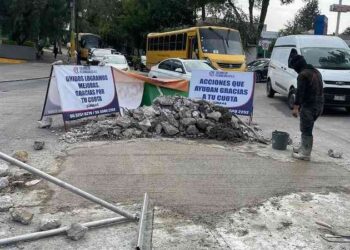 Colonos TK refuerza corresponsabilidad vecinal con trabajos de bacheo en calles y avenidas de Tecamachalco