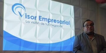 Más allá del algoritmo: El valor humano en el monitoreo de medios