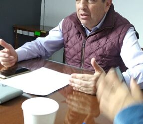 Somos un gobierno solidario con la gente: Akabani