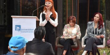 “Mujeres que rompieron el techo de cristal” comparten manifiesto de resiliencia