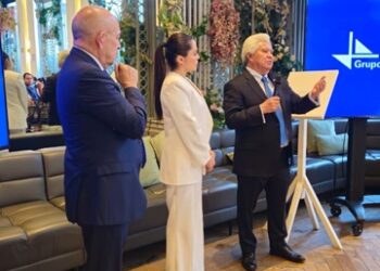 Cumplimiento de las normativas en el entorno laboral: una ventaja competitiva empresarial