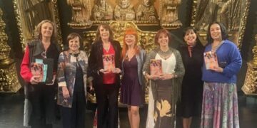 Mujeres que rompen el silencio, Ecos de sur, Juana en el Claustro