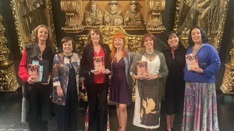 Mujeres que rompen el silencio, Ecos de sur, Juana en el Claustro