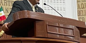 «Oportunidad histórica», certeza jurídica a comercio popular.