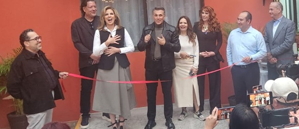 Famosos inauguran la Morada Luna Coyoacán