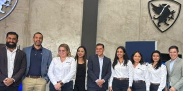 El 64% de las exportaciones en México dependen del transporte carretero y Grupo Panamotors y Scania fortalecen capacidades del sector