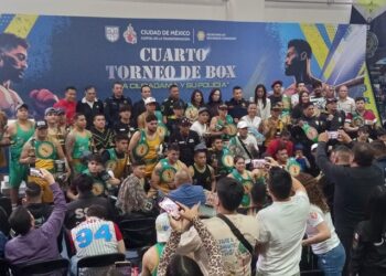 Sociedad y policías unidos por el deporte