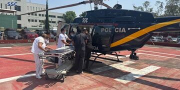 Trasladan grave a un hombre en helicóptero