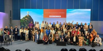 Urge frenar interferencia de alcoholeras