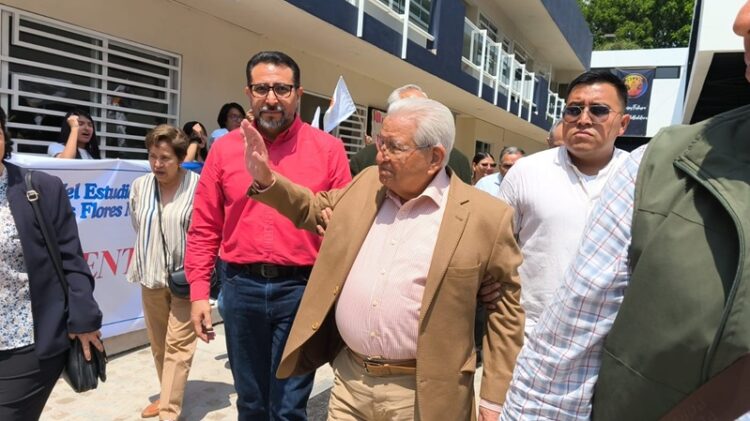 Aquiles Córdova inaugura auditorio en honor a Tlacaélel calzada Valdez