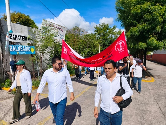 Antorchistas de la CDMX participan en conmemoración del Día de los Mártires Antorchistas en Tecomatlán