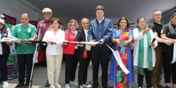 Inauguran la Glorieta mundialista en Insurgentes