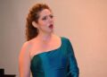 Carmen Carvajal Bonanni, joven soprano poblana que busca llevar la ópera mexicana al mundo