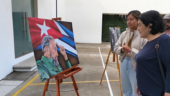 Con muestra de pintura, artistas de la CDMX rinden homenaje a Fidel Castro