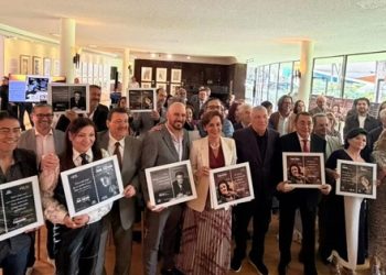 El Servicio Postal mexicano y la SACM rinden homenaje a cinco figuras fundamentales de la composición mexicana