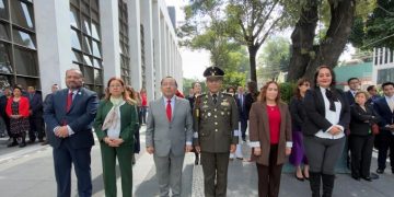 PJCDMX rinde honores a la Bandera y destaca el valor de las Fuerzas Armadas en el mes de la patria