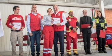 La Cruz Roja Mexicana fortalece capacidades de búsqueda y rescate y certificación internacional de binomios caninos