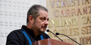 Ernesto Villarreal (PT) propone módulos permanentes para atender a mujeres ante acoso y violencia en paraderos de transporte público de la CDMX