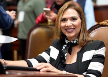 Antes del “sí, acepto”: Miriam Saldaña propone informar sobre deudas alimentarias