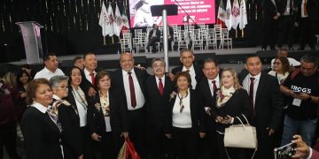 César Piña rinde protesta y llama a construir una nueva etapa de unidad en el SUTGCDMX